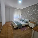 Warm Lake Apartament